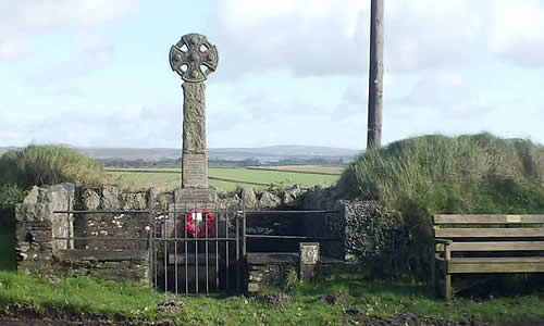 The War Memorial at East Taphouse